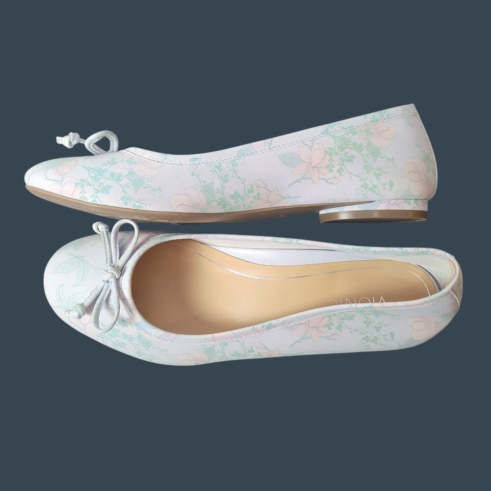 Vionic Callisto Womens Floral/Botanical Leather Flats Size 7 Pale Blue Orthaheel - Picture 2 of 15